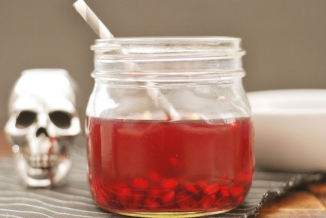 Bloody-Tooth-Cocktail