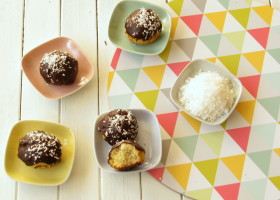 Bezglutenowe pieczone pączki kokosowe