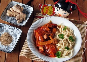Tofu w sosie słodko-kwaśnym