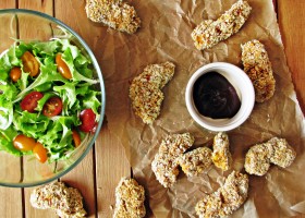 Wegańskie nuggetsy z ciecierzycy
