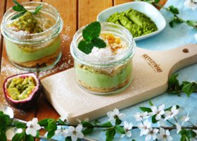 Mini karpatki z herbatą matcha